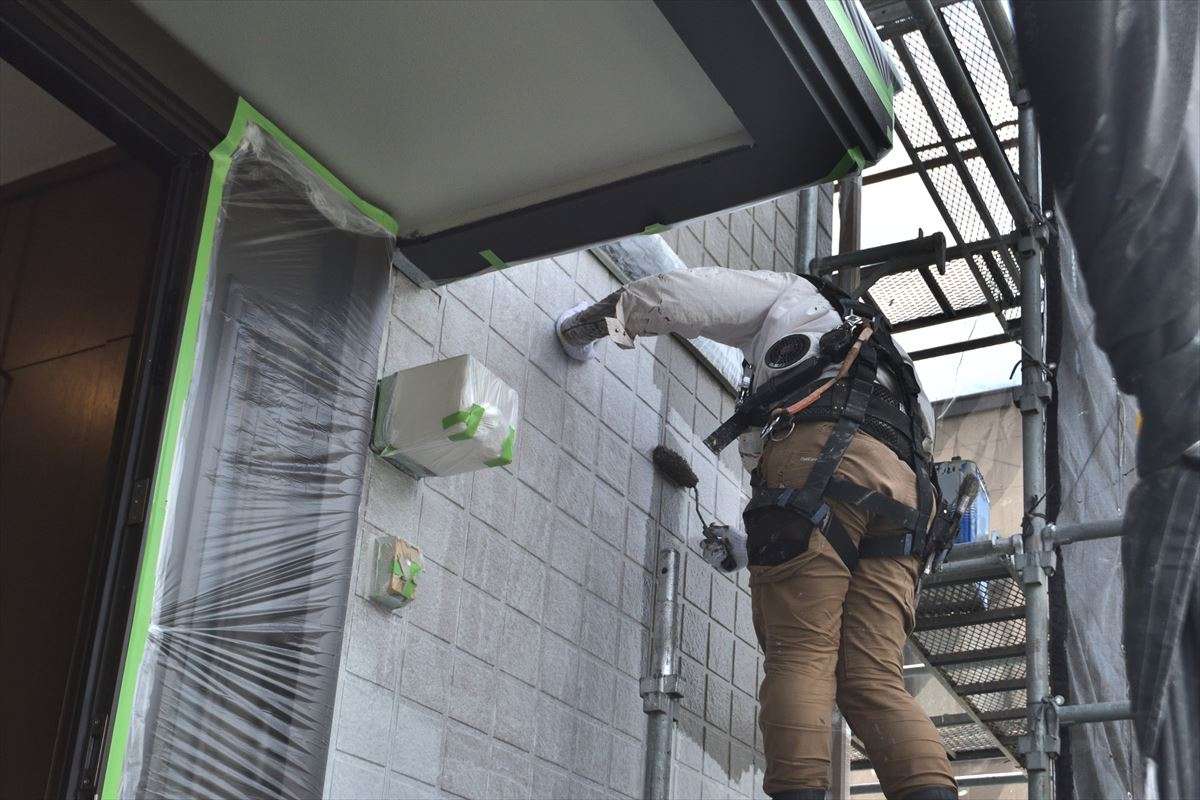 外壁塗装の必要性について